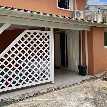 Aquaverde Eco Et Confort- Bas De Villa Avec Jardin Et Parking Le Gosier  Exterior photo